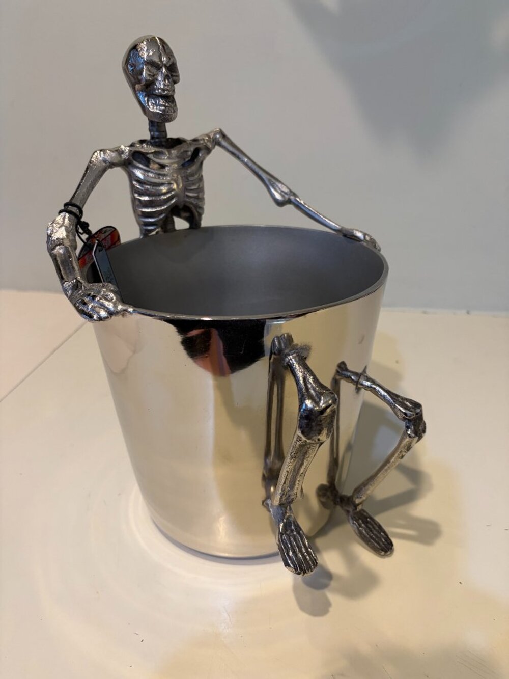 DECOR OF THE DEAD METAL WALKING DEAD SKELETON CHAMPAGNE WINE ICE BUCKET 11 1/2"